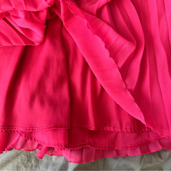 SOLD Pink Pleated Midi Skirt H&M - Picture 8 of 9